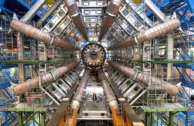 experimento Atlas en CERN antes de instalar el calorímetro